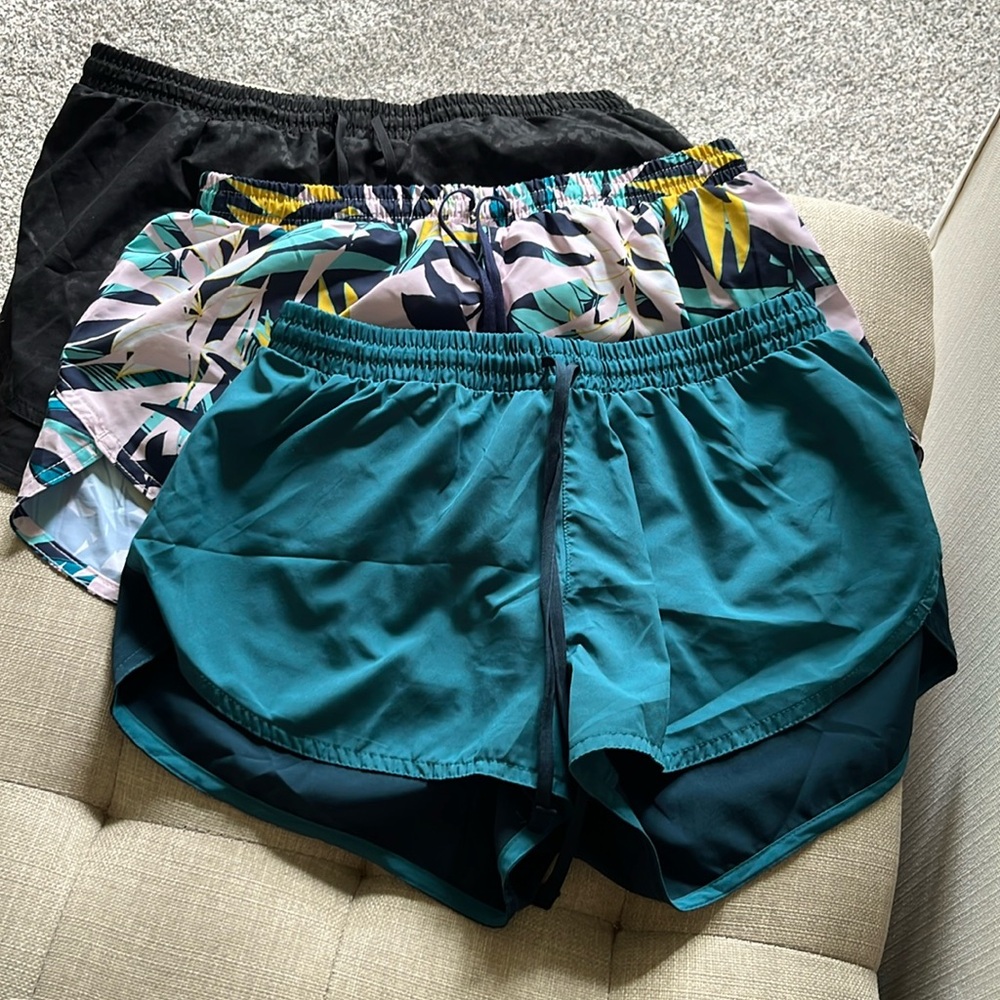Bundle of old navy active shorts